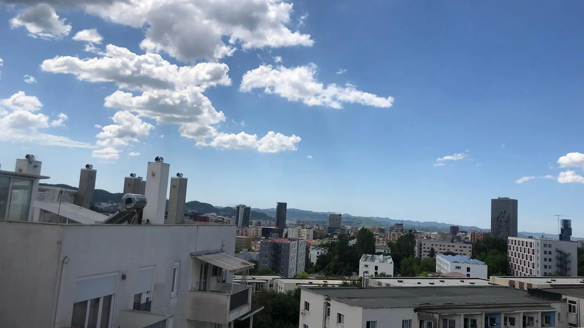 Home Sweet Home Tirana