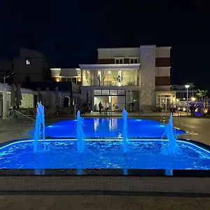  Resort Colis
